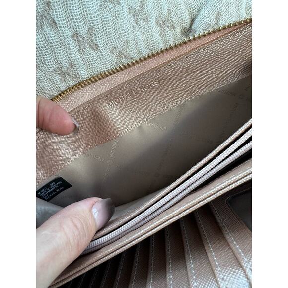 MICHAEL KORS MET Center Stripe MK Travel Wallet Clutch - Picture 4 of 5